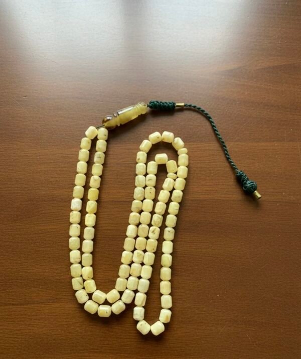 مسباح 
كهرب نمش 43 قرام حجم الخرز 9 ملي